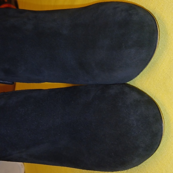 Authentic Gucci Booties. Black suede/leather gold studded size 7 1/2. - Picture 6 of 7